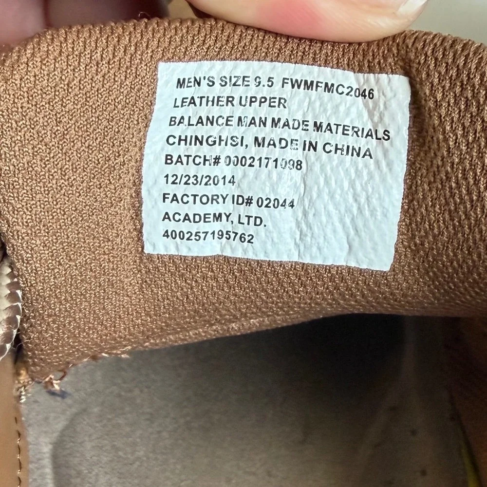 Magellan Outdoors Mens 9.5 Tan Leather Boat Shoes Mesh Loafers FWMFMC2046